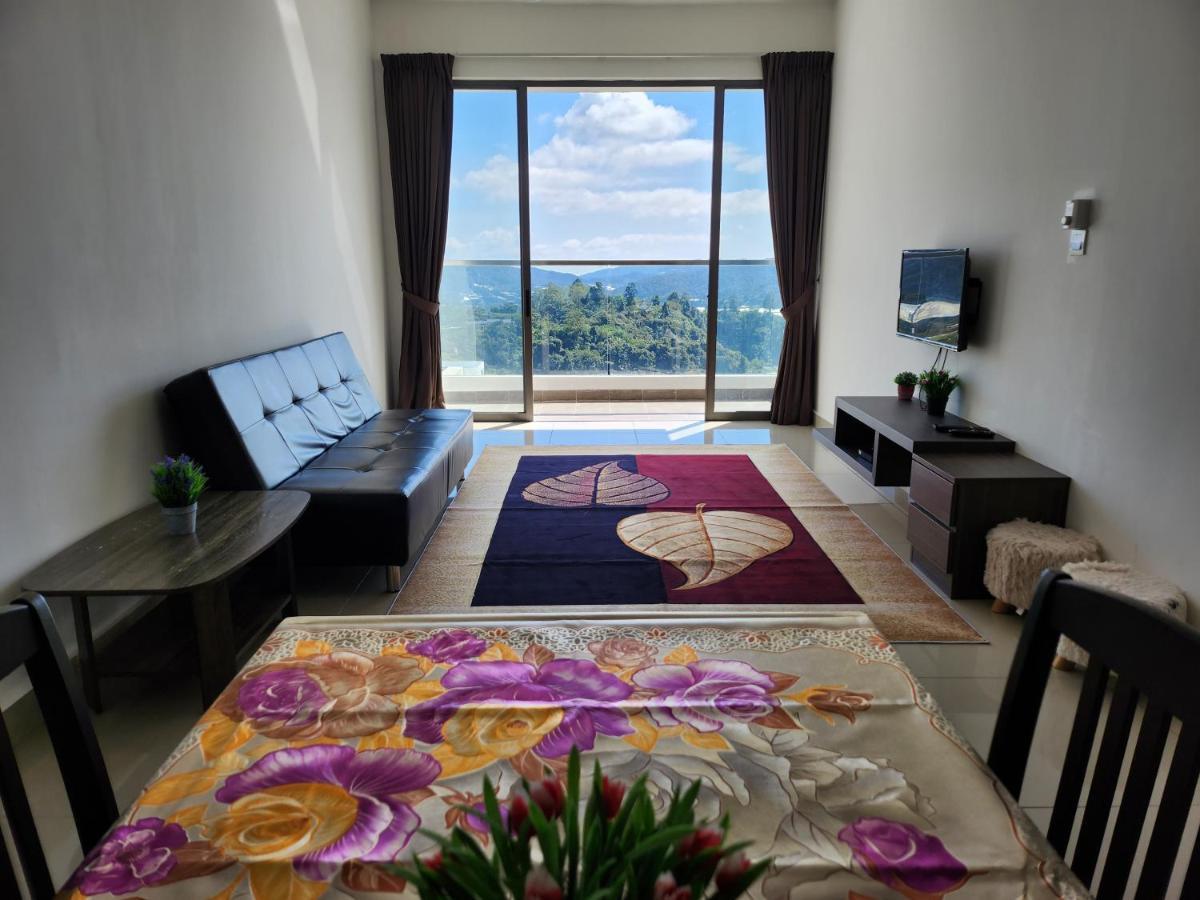 Relax Bear Homestay Tanah Rata Exterior photo